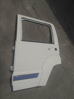 JEEP Cherokee Liberty 2007-2012 Bal hátsó ajtó.