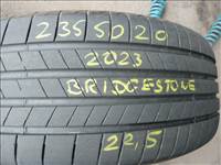 4db 235/5020" használt Bridgestone nyári gumi eladó