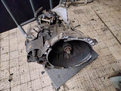 FORD MONDEO 01-07 Sebességváltó. benzines manuális