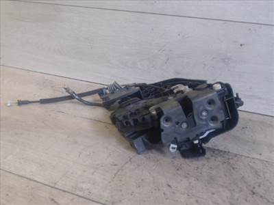 VOLVO V50 2004.04.01-2007.12.31 Jobb hátsó ajtó zárszerkezet központi záras