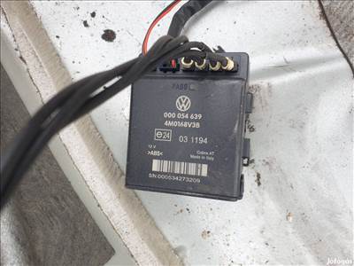 Volkswagen Jetta, Skoda, Audi, Seat PDC parkoló modul 4M0168V3B