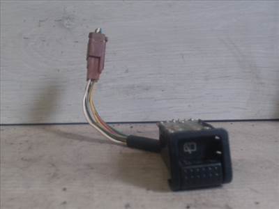 SUZUKI SWIFT 96-05 Ablakmosó kapcsoló hátsó