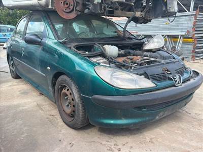 Peugeot 206 Jobb első Féknyereg Munkahengerrel *166441*