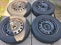  5x108 lyukosztású 16" Citroenl/Peugeot emezfelni, rajta 205/60 Vredestein téli gumi 