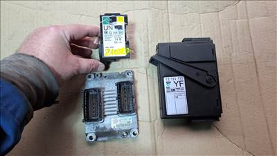 Opel Corsa C motorvezérlő Z10XEP 0261208393 WB