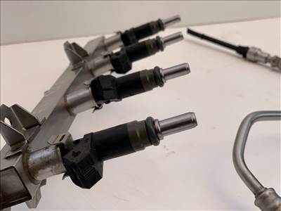 BMW befecskendező Gyári komplett  E90 E46 320i N46 injektor sor híd csövekkel 13537506158