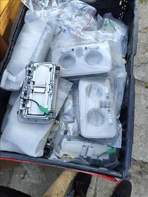 Iveco dayli Bluetooth mennyezeti lámpa  735244963