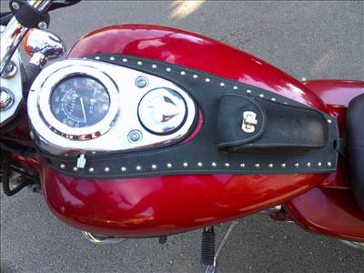 Daelim VT 125 Evolution (2000) DAELIM VT 125 F-RŐL :KOMPLETT BENZINTANK KM ÓRÁVAL