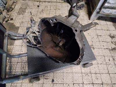 NISSAN PRIMERA P11 96.10-99.09 Sebességváltó. benzines manuális