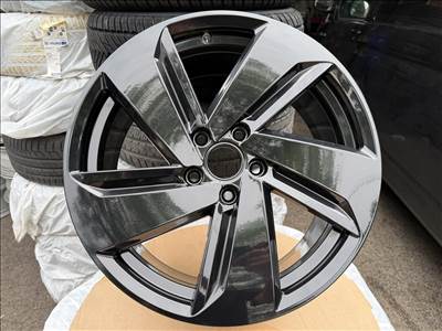 Volkswagen Golf GTI gyári Black Edition 7,5X18-as 5X112-es ET49 könnyűfém felni garnitura eladó