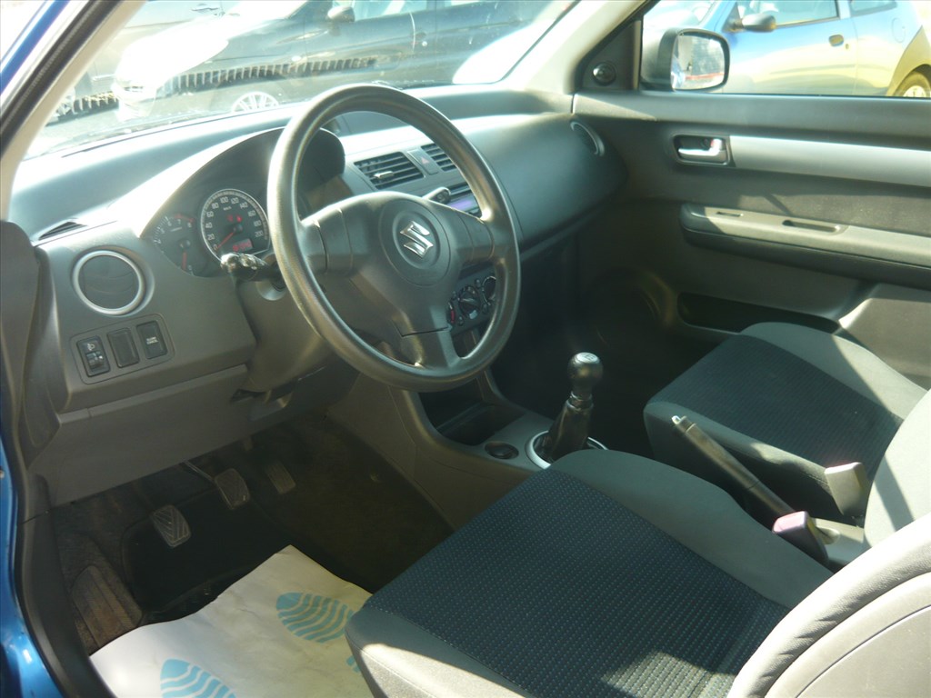 Eladó Suzuki Swift IV 6. kép