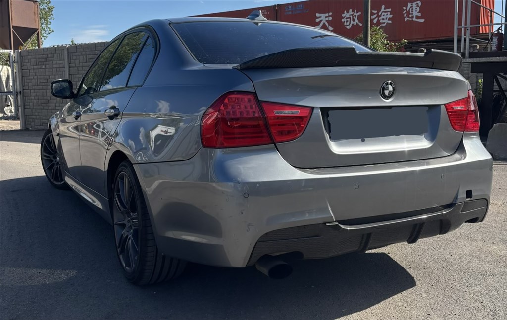 BMW 320 (E90, E91, E92, E93) bontott alkatrészei 4. kép