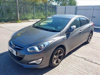 Hyundai i40 bontott alkatrészei a eladók