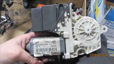 Seat León I jobb hátsó ablakemelő motor  1c0959812a