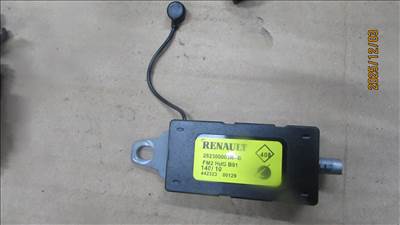 Renault Mégane III antenna erősítő (282300003R--B)