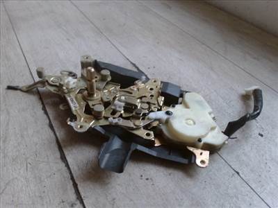 MAZDA MPV 99-05 Bal tolóajtó zárszerkezet