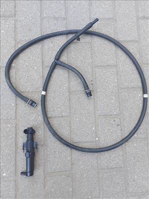 BMW 5-ös sorozat F07, F10, F11 bal oldali fényszórómosó fúvóka, fényszórómosó cső 7149885 7178742