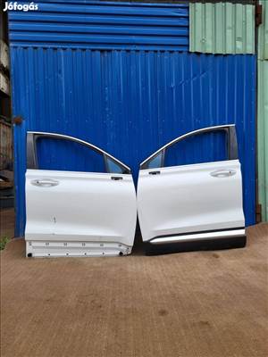 Hyundai Santa Fe 4 TM 2018- jobb első ajtó