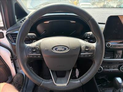 Ford Fiesta Mk7 Multikormány *168133*