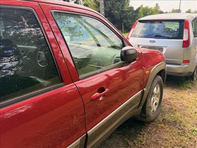 Mazda Tribute jobb első ajtó 