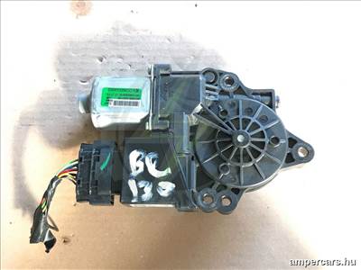 HYUNDAI i30 (GD) Ablakemelő Motor Első Bal (2011–) 82450A6710 001100282619