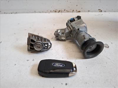 Ford Fiesta  zárgarnitúra motorvezérlő nélkül H1BC3F880AB
