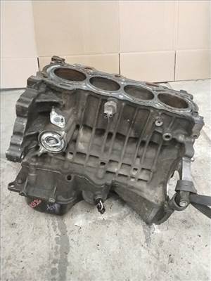 TOYOTA COROLLA 99.10-02.01 Motor. benzin fűzött blokk hengerfej nélkül