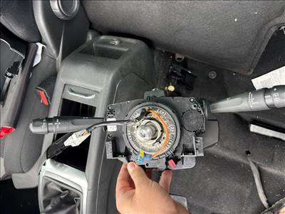 Citroën C4 Picasso II kormánykapcsoló, bajuszkapcsoló  98072635zd