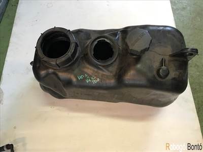 Piaggio Mp3 500 tank