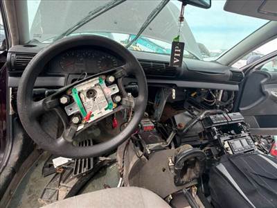 Audi A4 (B5 - 8D) 1.6 Váltó Kulissza *166400*
