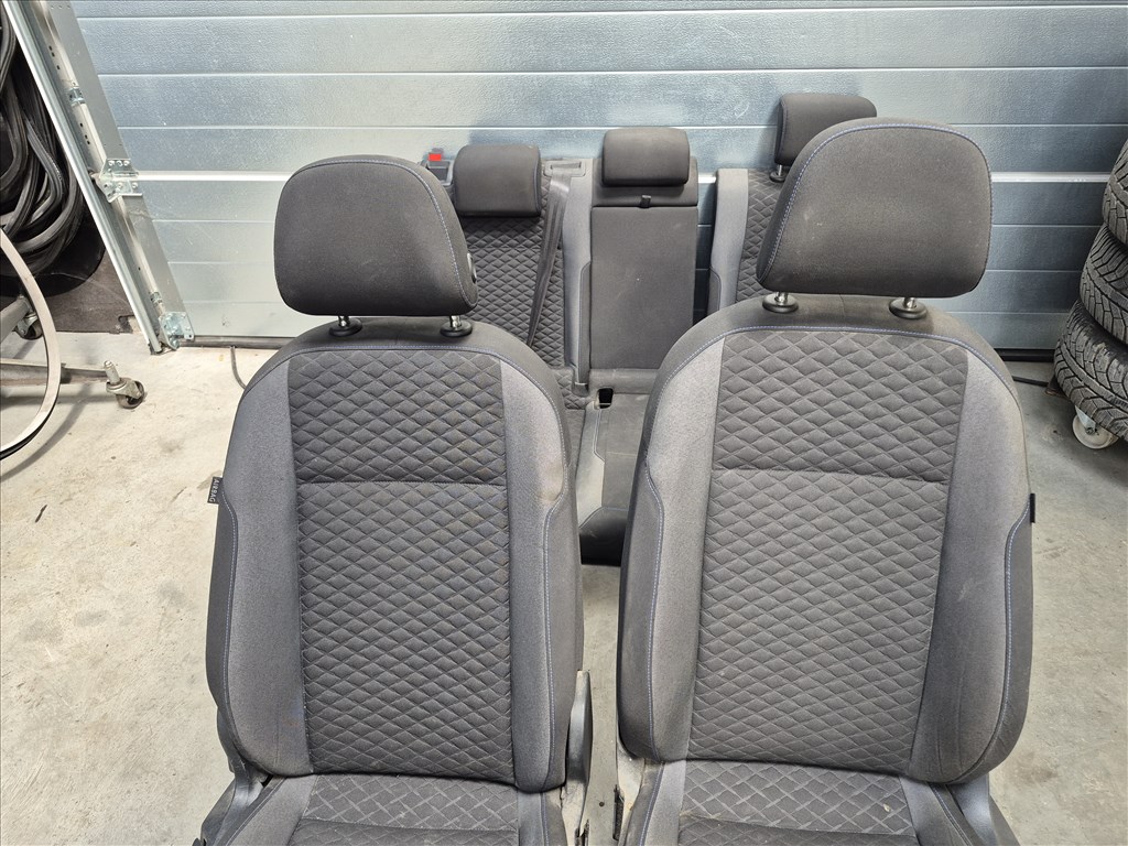 Volkswagen Golf VII kombi ülés garnitúra (36515) 5. kép