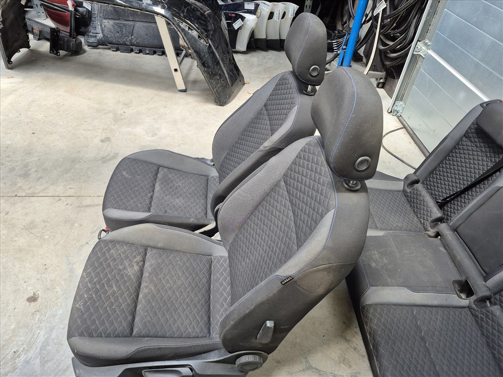 Volkswagen Golf VII kombi ülés garnitúra (36515) 8. kép
