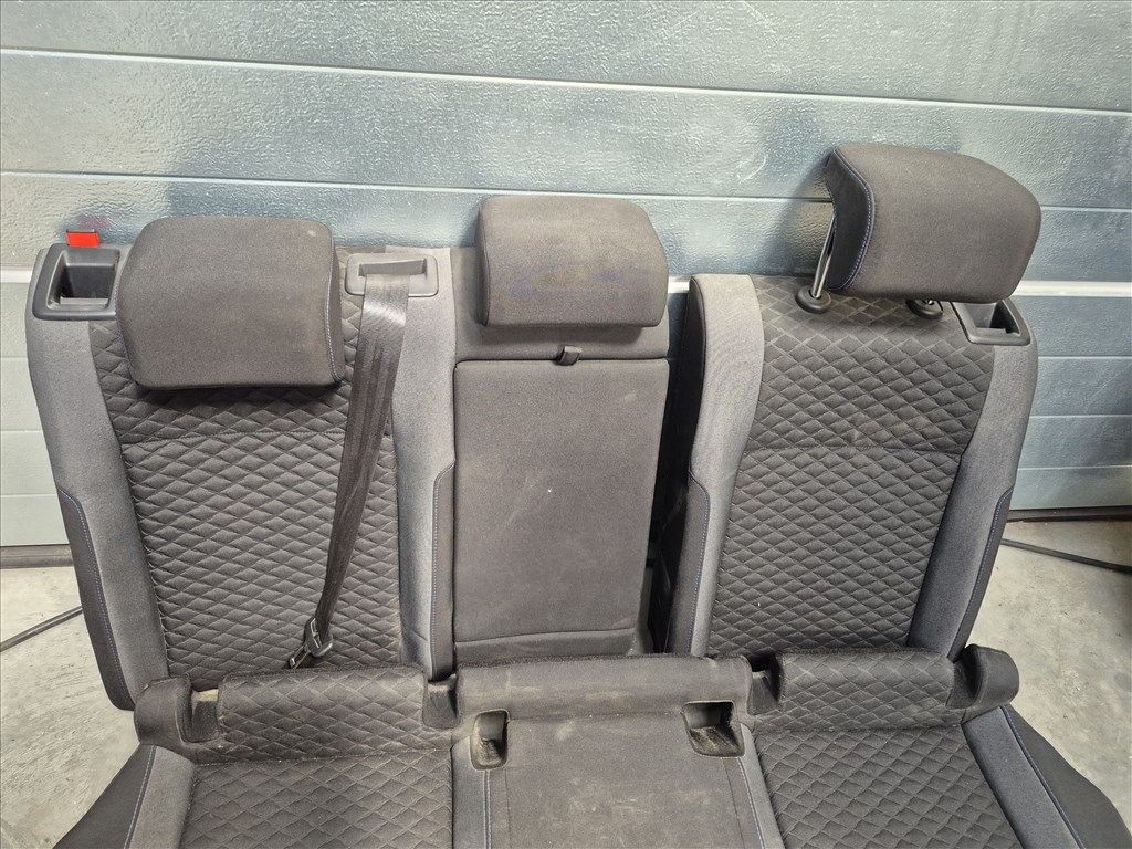 Volkswagen Golf VII kombi ülés garnitúra (36515) 14. kép