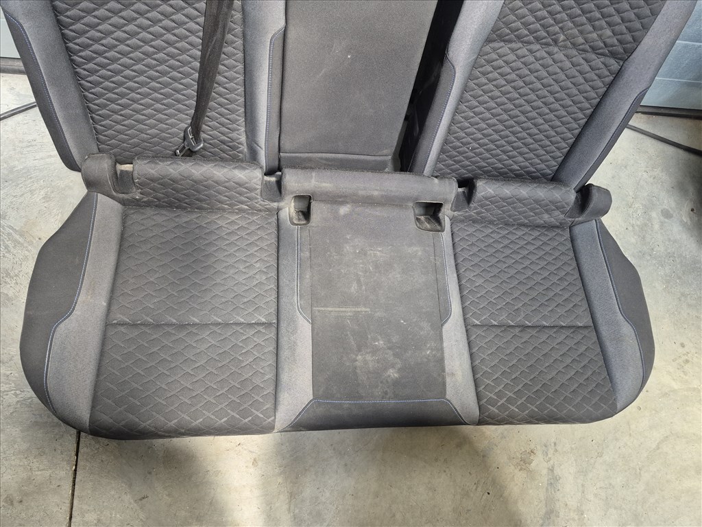 Volkswagen Golf VII kombi ülés garnitúra (36515) 15. kép