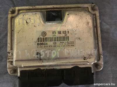 VW MULTIVAN V (7HM, 7HN, 7HF, 7EF, 7EM, 7EN) Motorvezérlő (2003–2009) 074906018N