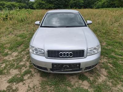 Audi A4 (B6/B7) bontott alkatrészei