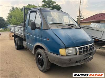 GAZ Ella 4X4 bontott alkatrészei