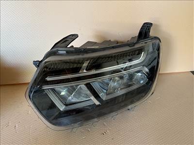 Dacia Duster II Bal első fényszóró, ledlámpa