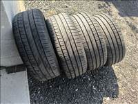  225/5017" újszerű Pirelli nyári gumi gumi