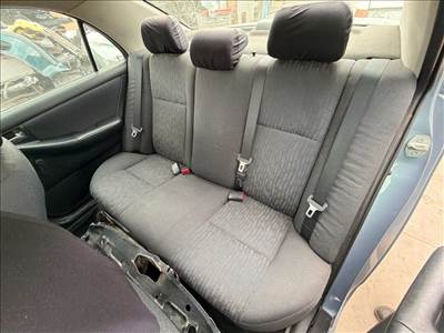 Toyota Corolla (E120/E130) Hátsó Fejtámla *168292*