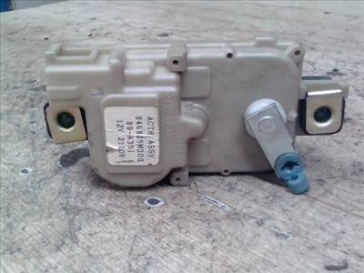 NISSAN ALMERA 03- Csomagtérajtó központi zár motor