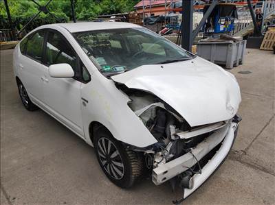 2009 Toyota Prius HW2, 1.5 Hybrid, automata - ÉRKEZETT BONTÁSRA! 