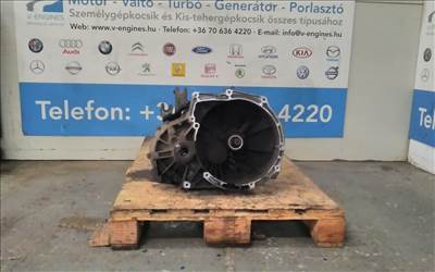 Ford 1,5TDCI DV6R-7002 ZAC bontott váltó 