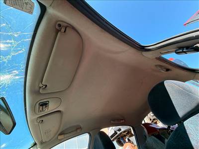 Peugeot 206 Bal hátsó Kapaszkodó (Felső) *169514*
