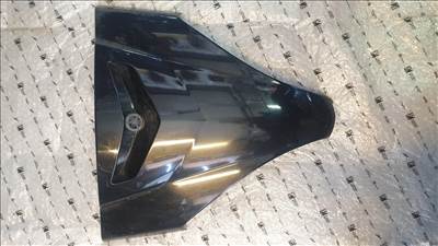 Yamaha Xmax  első idomba betét