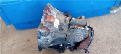 Ford Focus Mk2 1.6 16V váltó  3m5r7002nj