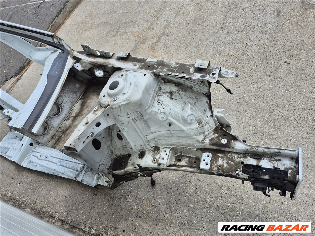 Volkswagen Golf VII bal első negyed (36514) 9. kép