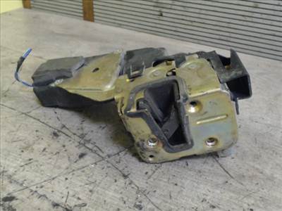 MITSUBISHI CARISMA 95.05-99.07 Jobb első ajtó zárszerkezet központizáras