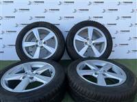5x108 16" Volvo gyári alufelni 215/55 R16 téli gumikkal