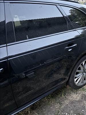 Audi A4 B9 Avant bal hátsó oldal ajtó + üveg -2017
